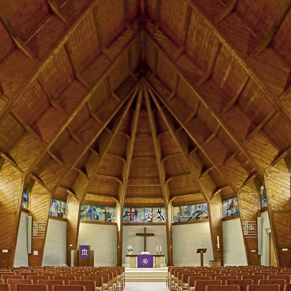  Die Johanneskirche von innen. 