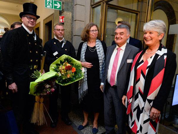 Nun Chefin von 2.000 Mitarbeitern