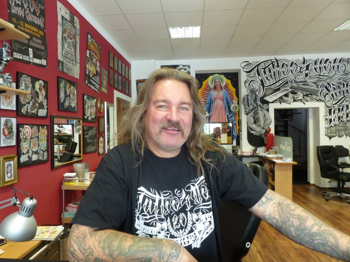  Die historische Stadthalle ist auch für Tätowierer ein stichhaltiges Argument, nach Wuppertal zu kommen: Tattoo Convention-Gründer Horst Peters verzeichnet nach dem Umzug noch mehr Interesse von Szene-Größen aus aller Welt. 