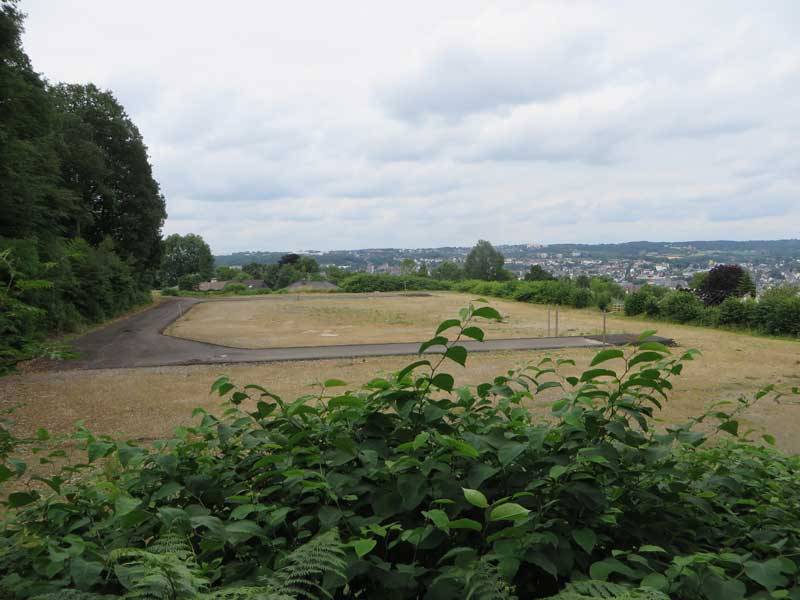  An der Lortzingstraße bietet sich ein herrlicher Blick über den Wuppertaler Osten. 