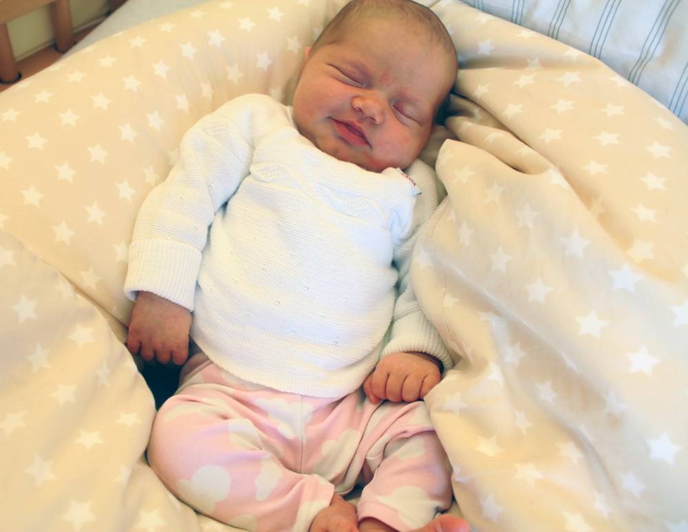  Linja ist gesund und munter. 