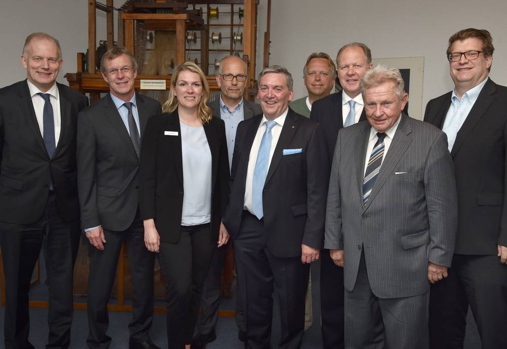  Das neu gewählte IHK-Präsidium. 