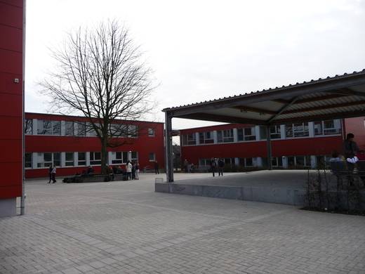  Der Erweiterungsbau der Langerfelder Gesamtschule. 