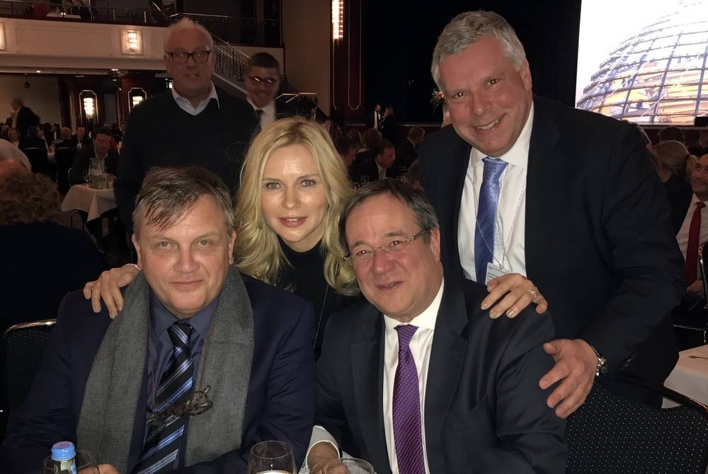 Der Bundespräsident, Hardt und Hape