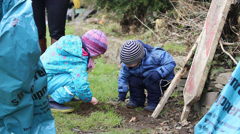 Vielleicht findet sich im Boden noch ein Schatz? Oder doch nur ein...