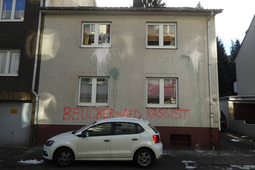 Wohnhaus von AfD-Politiker beschmiert