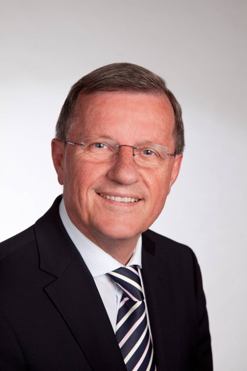 Arbeit, Armut, Flüchtlingszahlen