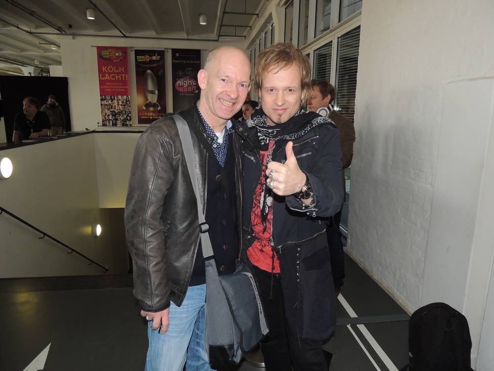  Tobias Sammet, Metal-Sänger und Songwriter sowie Frontmann der Gruppe Avantasia. Der Song von Avantasia ist gar nicht typisch ESC - und das ist vielleicht dieses Jahr gut so. "Mystery of a blood red rose" ist ein Geheimfavorit. 