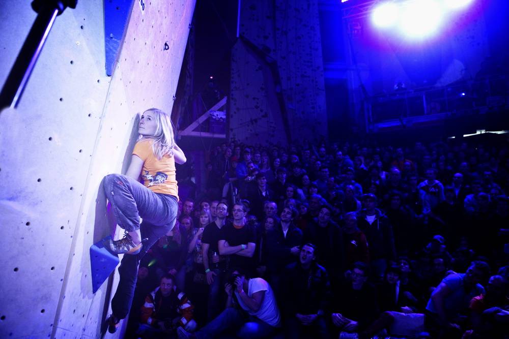  Dieser Weg wird ein steiler sein - die Top-Boulderer treffen sich am Samstag zum "HardMoves"-Finale in der Wuppertaler Schwimmoper. 