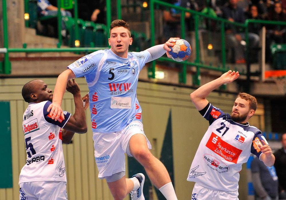 Augenhöhle und Nasenbein gebrochen