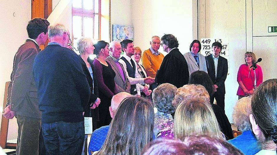 Neue Presbyter ins Amt eingeführt