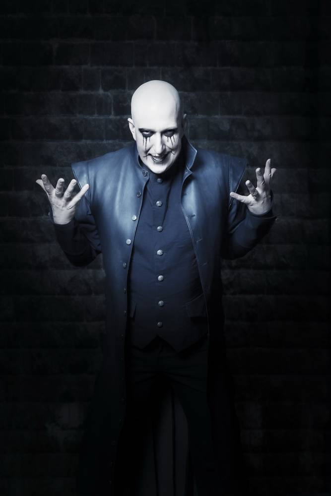  Alexander Spreng, Sänger der Band ASP. 