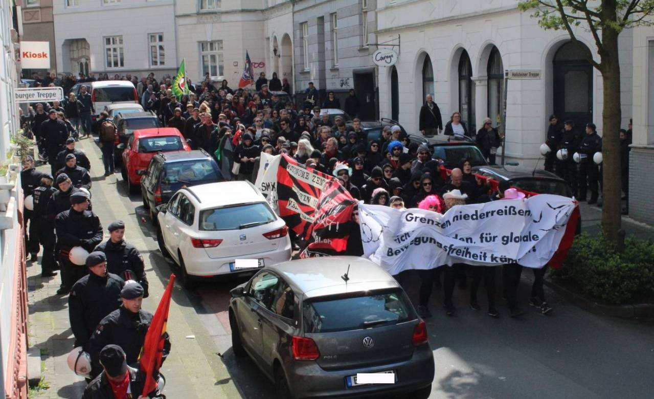  Die Demo der Autonomen Szene führte durch die Nordstadt. 