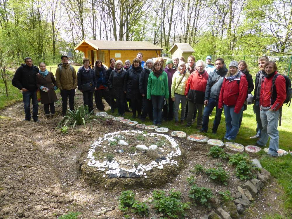 Früher Bolzplatz, jetzt ein Garten