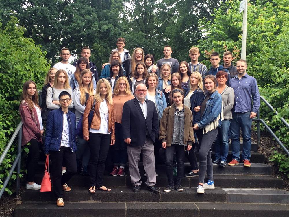 Früh Vorurteile abbauen