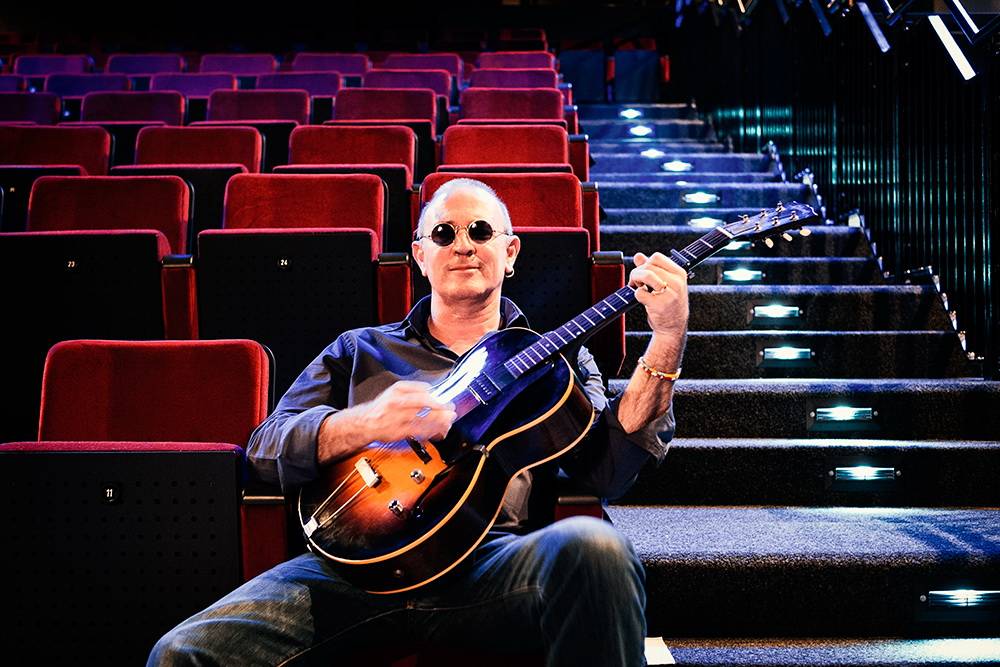  Schauspieler Stefan Walz verfügt auch über hervorragende musikalische Qualitäten. 