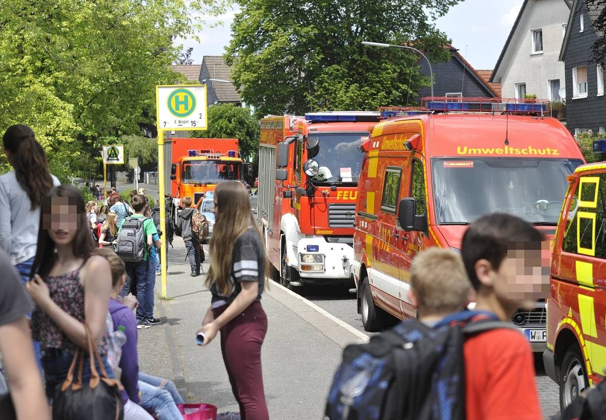 Buttersäure: Gesamtschule Ronsdorf evakuiert