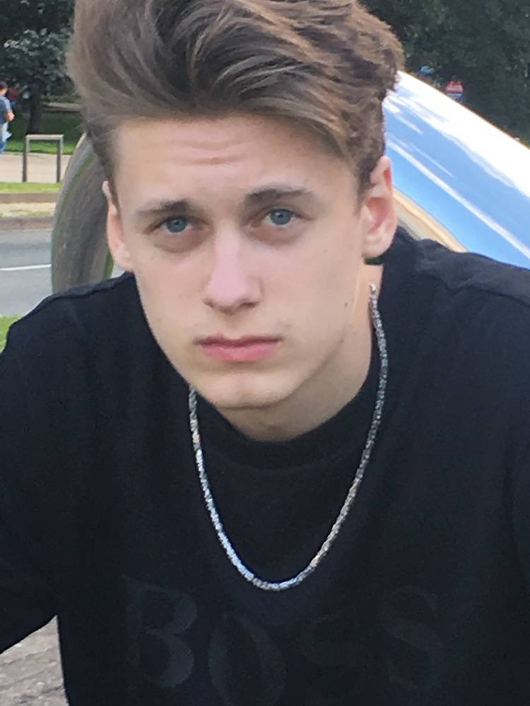  Mit dabei: Rapper Aniol. 