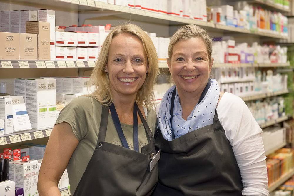  Nadine Koch und Bettina Andereya (rechts) arbeiten bereits seit 2001 für das Reformhaus Bacher in den City-Arkaden. 