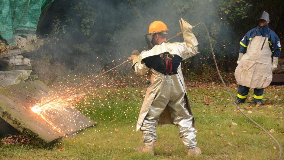 Maustüröffnertag beim THW