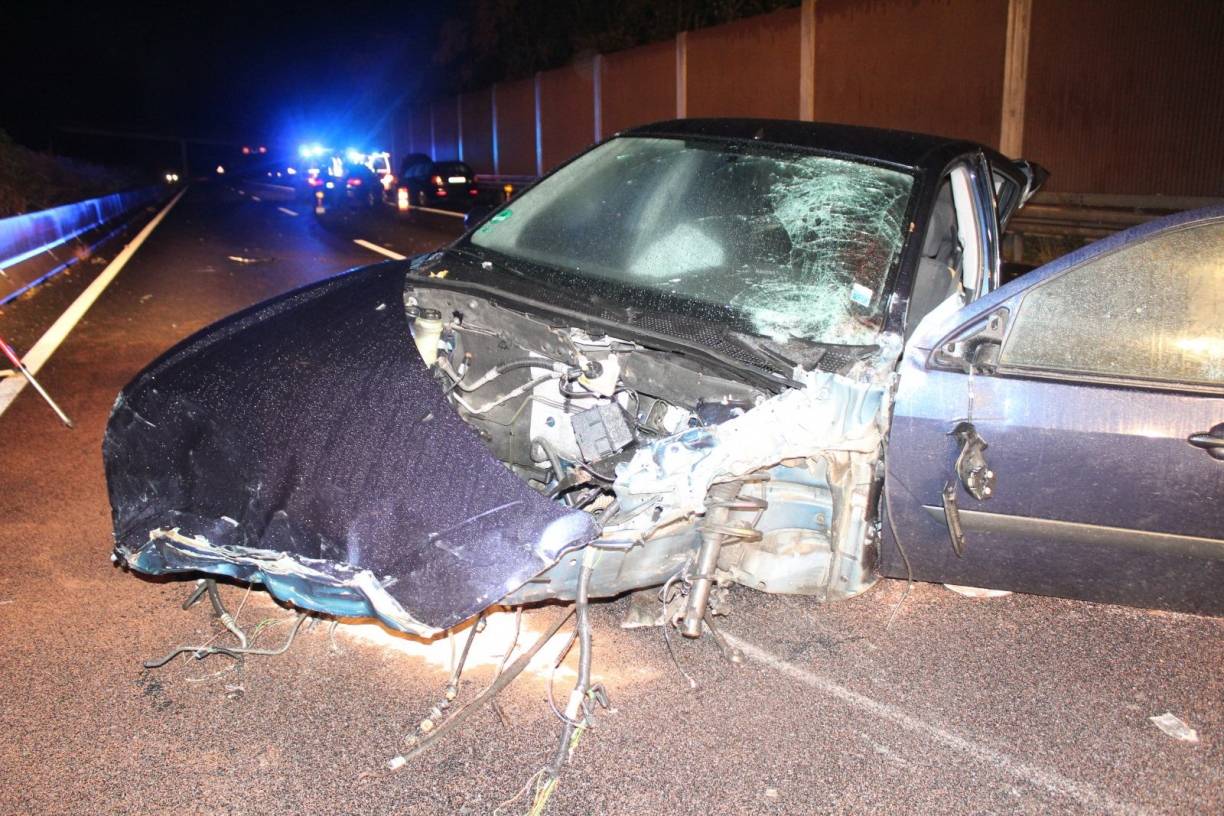 A46: Zwei schwere Unfälle