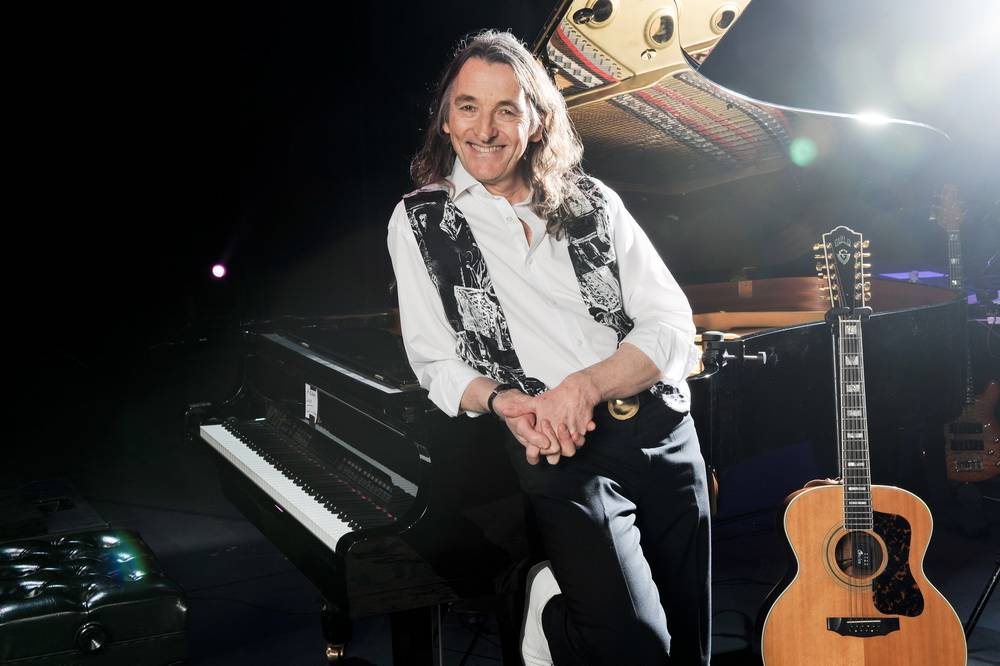  Eine der höchsten Stimmen der Rock-Pop-Welt: Wenn Roger Hodgson „Dreamer“ anstimmt, läuft’s einem kalt den Rücken runter. Und bei „It’s raining again“ hat er in Wuppertal ohnehin ein Heimspiel ... 