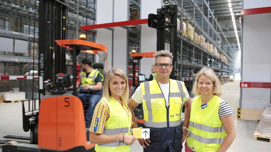 Zufriedene Gesichter bei Bianca Mantz, Uwe Schmidt und Susanne Schweitzer - alle...