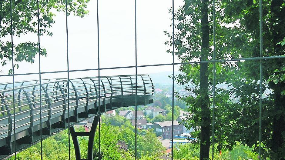  Bis jetzt kann man die Aussichtsplattform noch nicht genießen, nur bestaunen. 