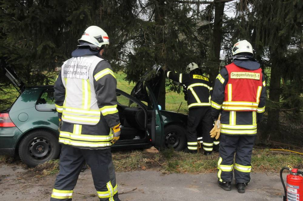  Die Wucht des Aufpralls war enorm. 