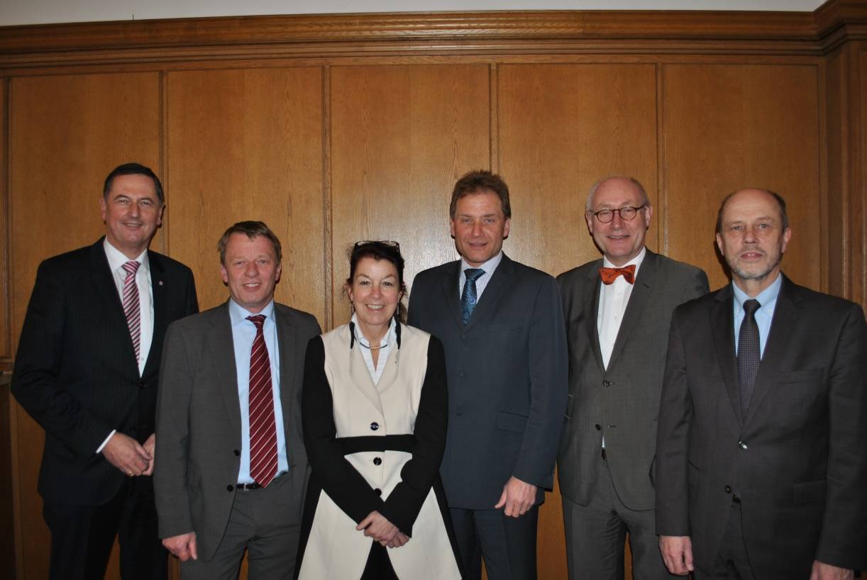 Reden über FOC, DOC und BHC