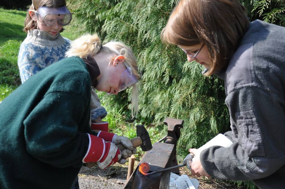 Hämmern wie ein richtiger Schmied