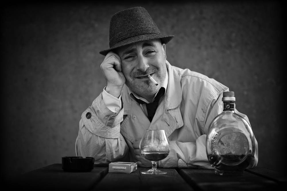 Lieder, Leichen, Lachsalven