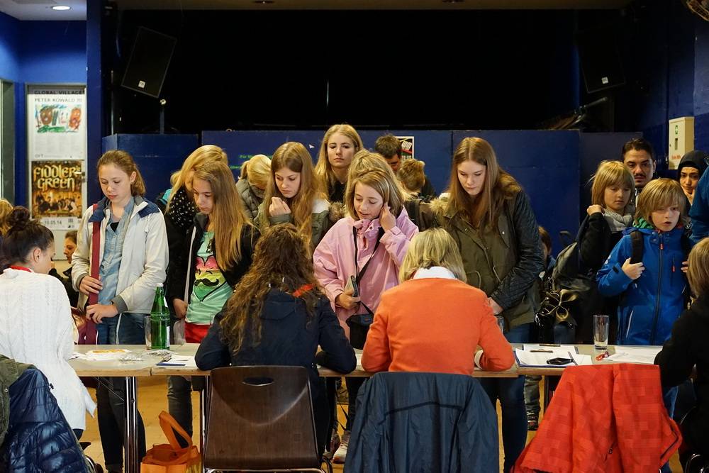 In sechs Stunden zehn Fotos