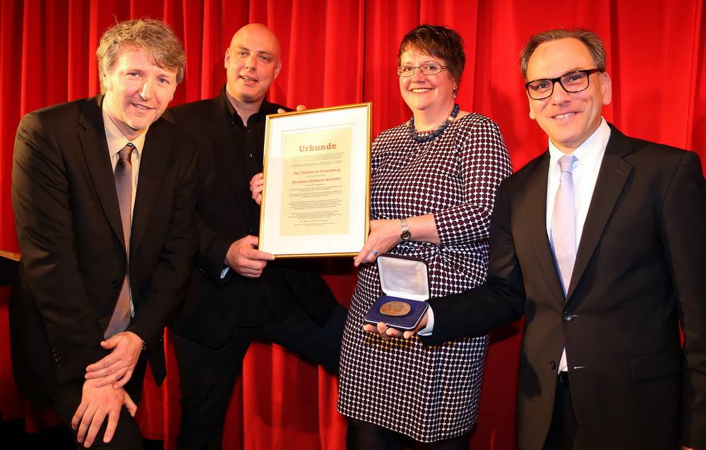 Ausgezeichnetes Theater