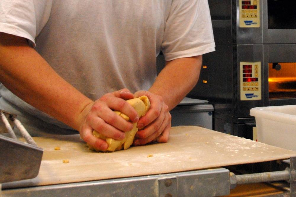  Das Bäcker-Handwerk werde nun deutlich attraktiver, so die Gewerkschaft NGG. 