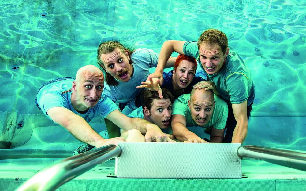  Das Vollplaybacktheater kämpft sich wieder nach oben. 