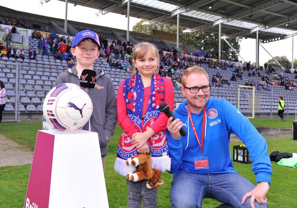  Im Rahmen des "Kids Day" dürften die kleinen Fans auch Stadionsprecher Carsten Kulawik unterstützen. 