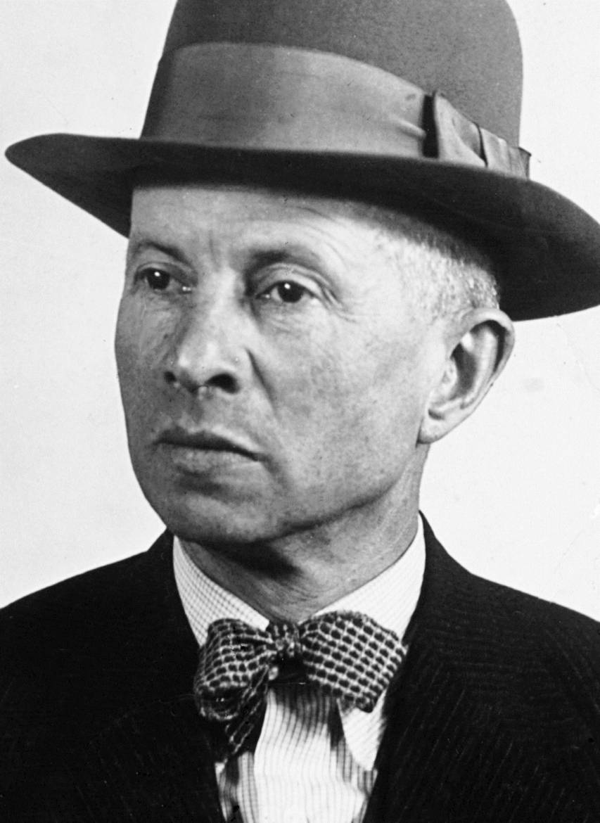  Über ihren Vater Arthur Jacobs (1883 bis 1942) berichtet seine Tochter Luise Jacobs, die dieses Foto gemacht hat, am Dienstag (20. Oktober 2015) in Wuppertal. 