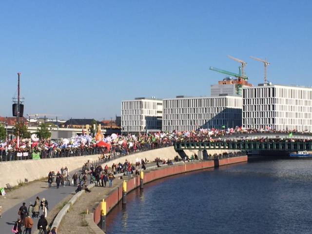  Die Hauptstadt erlebte die größte Demo der vergangenen Jahrzehnte. 