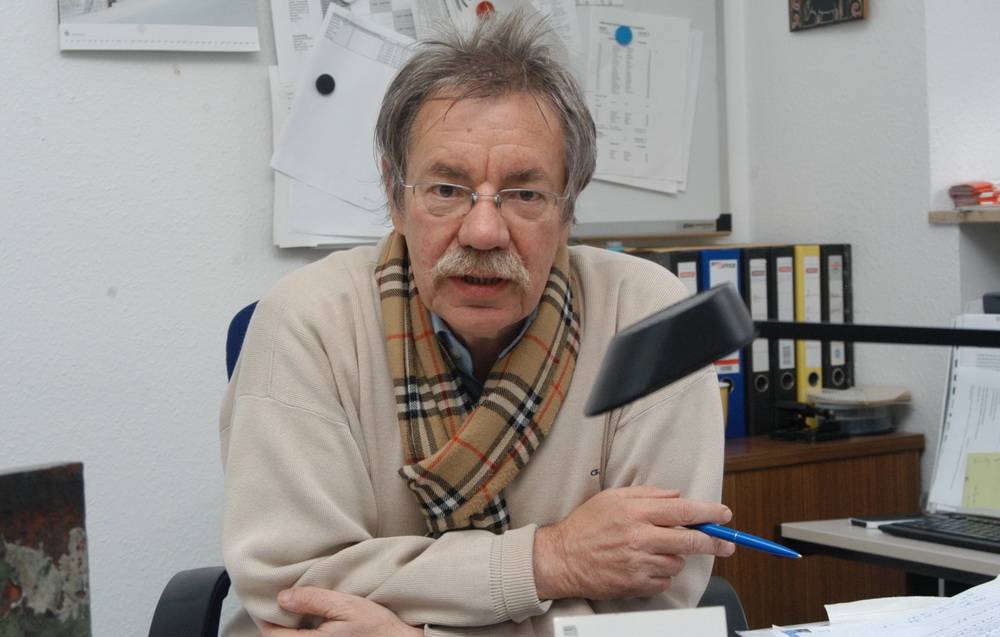  Dieter Marenz ist Psychotherapeut und leitet die Wuppertaler Fachstelle für Suchtvorbeugung am Döppersberg. 