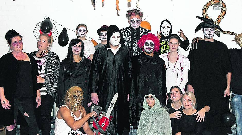  Das "Team" des Jugendzentrums. 