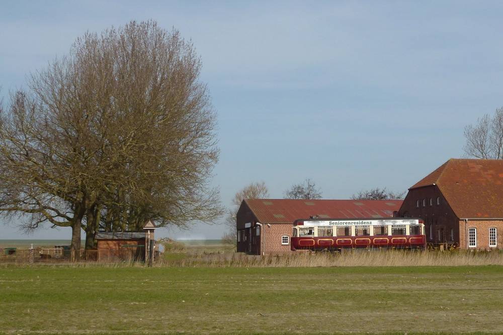  Die Schwebebahn in der Idylle ... 