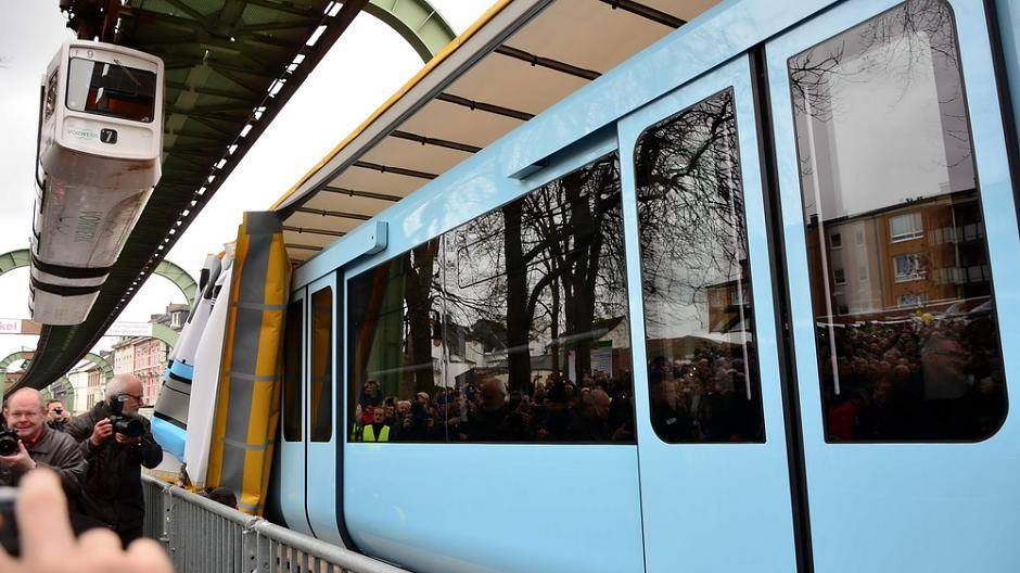 Das Design wurde verändert, unter anderem sind die Fenster...