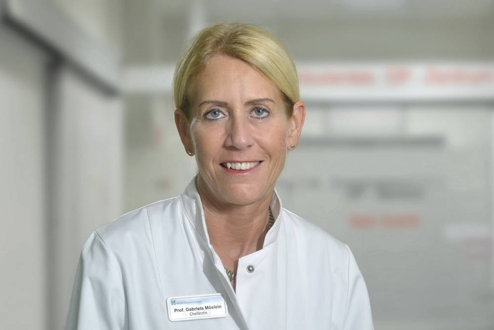  Prof. Dr. med. Gabriela Möslein. 