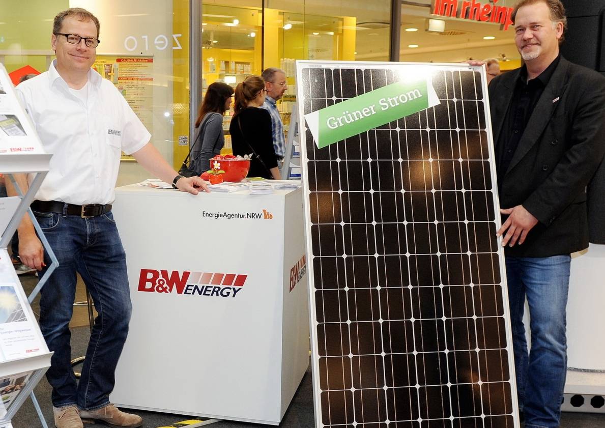 Mehr Photovoltaik-Anlagen auf Wuppertals Dächer