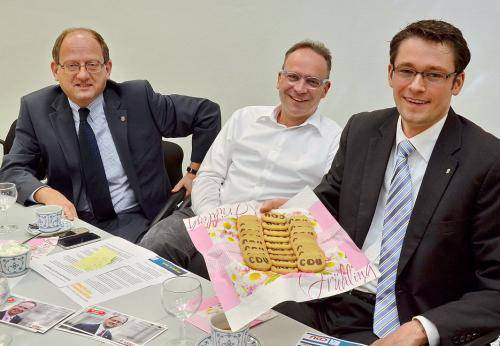  Rainer Spiecker (li.) mit seinen Parteikollegen Michael Wessel und Fabian Bleck. 