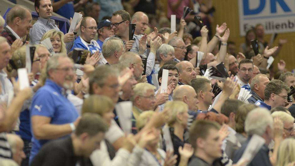 Jubel in der Klingenhalle: Die war mit 2.420 Zuschauern diesmal wieder gut...