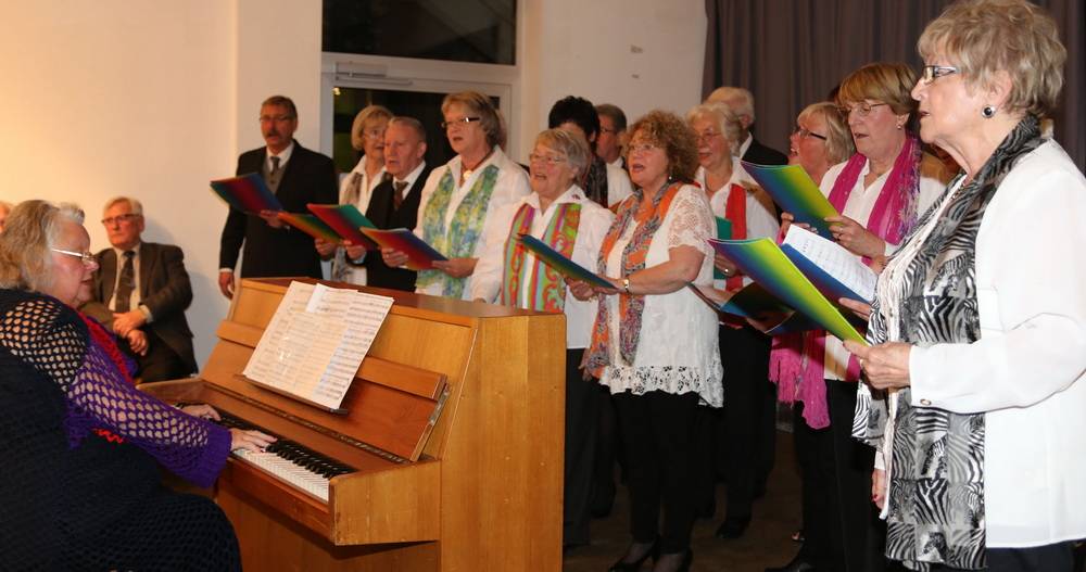  Der Chor beim Stiftungsfest. 
