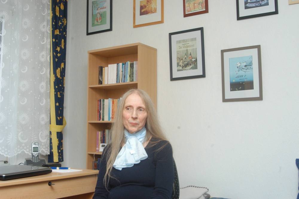  Die Ostersbaumer Schriftstellerin Angelika Pauly gehört jetzt auch zu den ausgewählten Autoren, die in der Anthologie zum Brüggener Literatur-Herbst vertreten sind. 