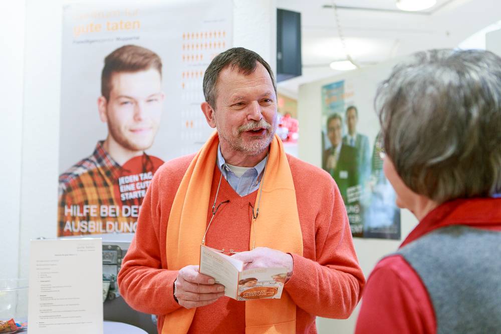 Leo Braunleder organisiert für das Zentrum